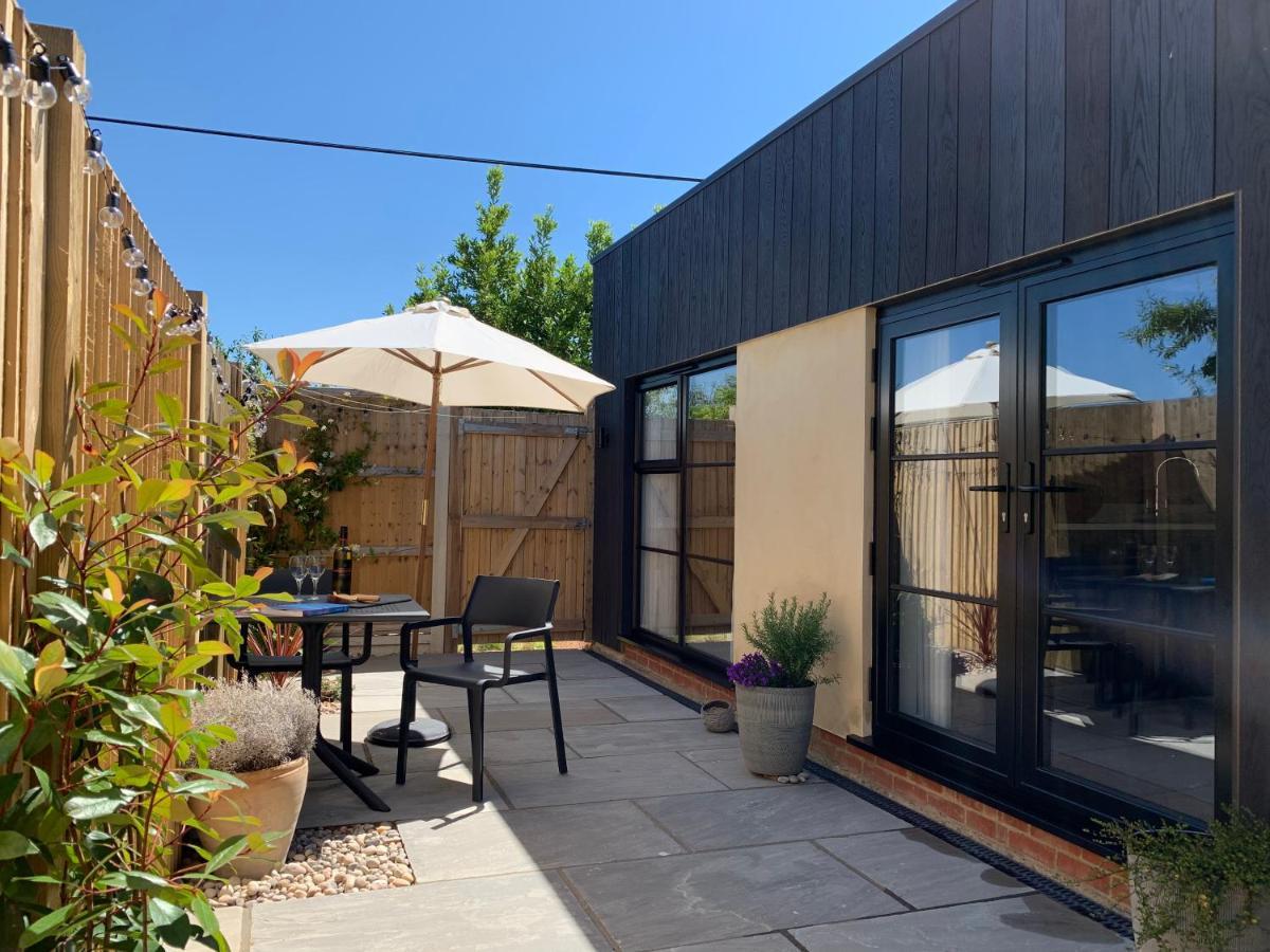 The Burrow At Tankerton Villa Whitstable Exterior photo